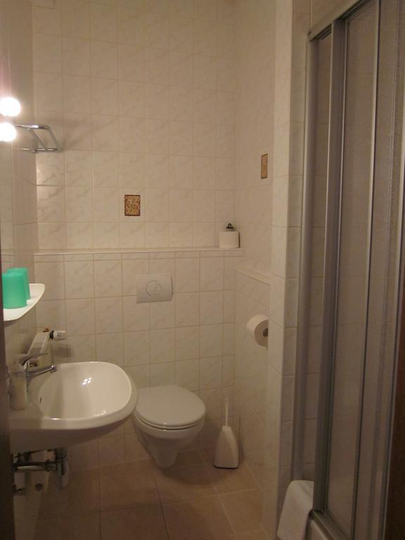 Hotel Garni Weisses Ross Stolberg i. Harz 객실 사진